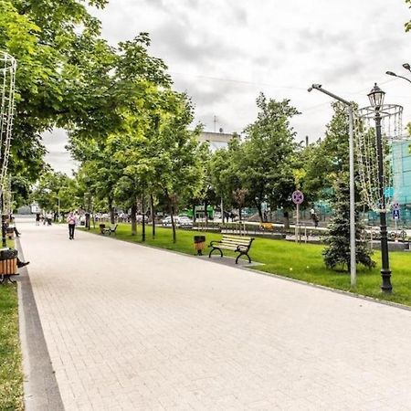 Lia*S Deluxe Apartment In The Center Кишинів Екстер'єр фото