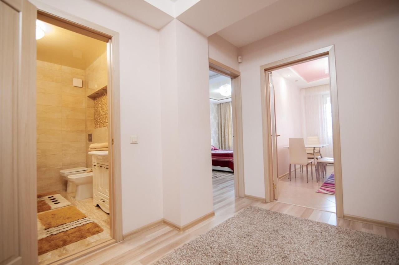 Lia*S Deluxe Apartment In The Center Кишинів Екстер'єр фото