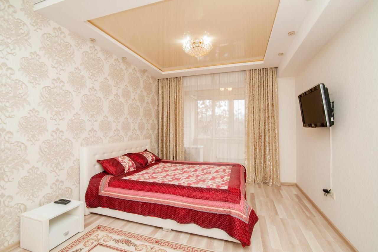 Lia*S Deluxe Apartment In The Center Кишинів Екстер'єр фото